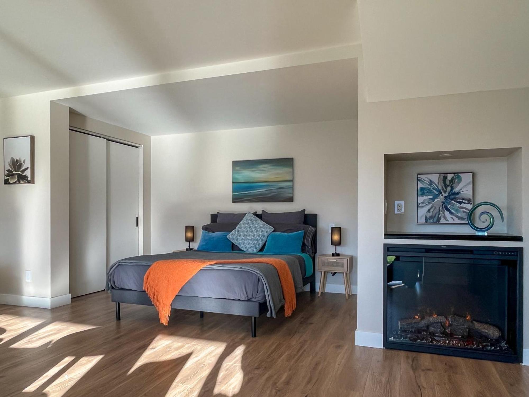 Kelowfornia Lakeview Retreat Kelowna Pokoj fotografie